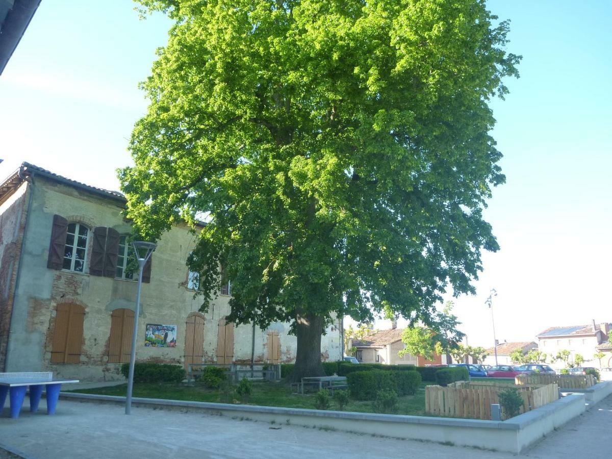 Au coeur de Montastruc-la-Conseillère - Chambres d'hôtes Exterior foto
