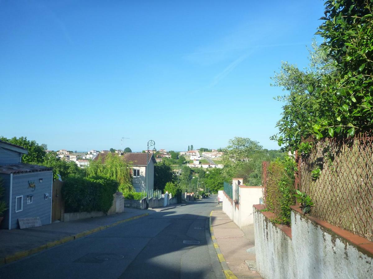 Au coeur de Montastruc-la-Conseillère - Chambres d'hôtes Exterior foto
