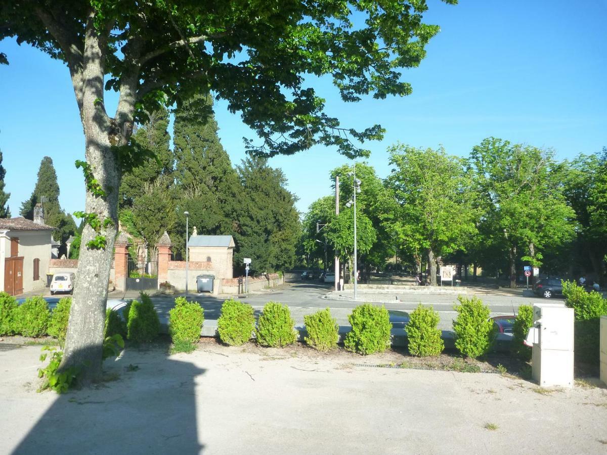 Au coeur de Montastruc-la-Conseillère - Chambres d'hôtes Exterior foto